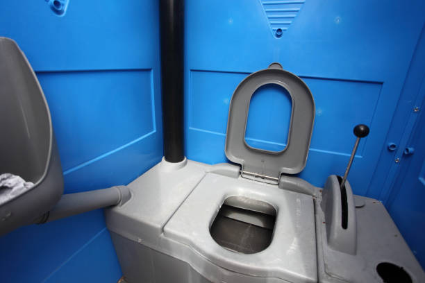 Best Temporary restroom rental  in Roanoke, IN